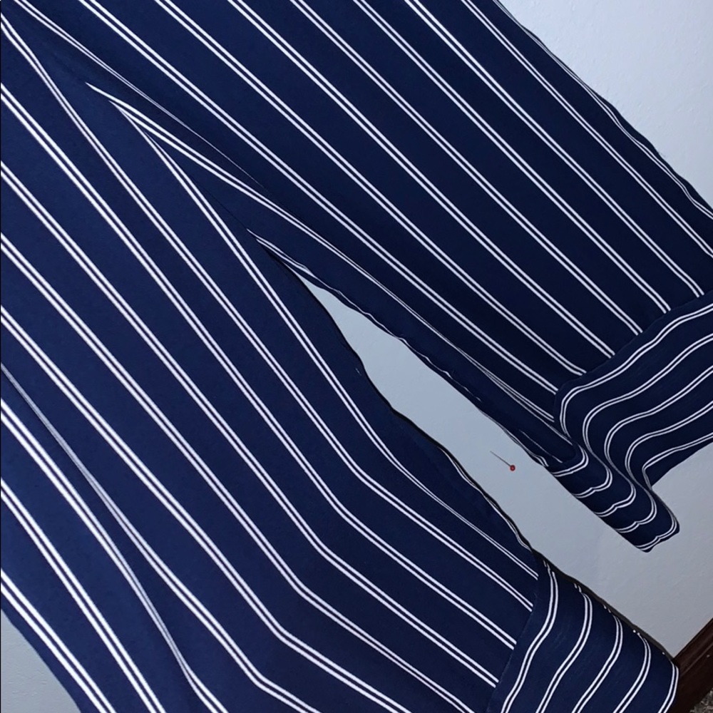 Striped romper - Picture 3 of 3